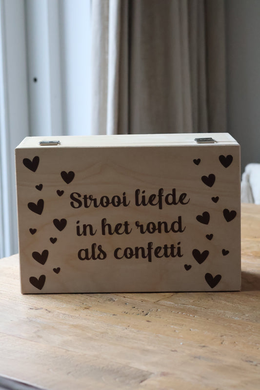 Memorybox "Strooi liefde in de lucht als confetti"