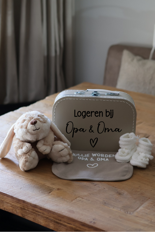 Koffertje Taupe ´zwangerschapsaankondiging´